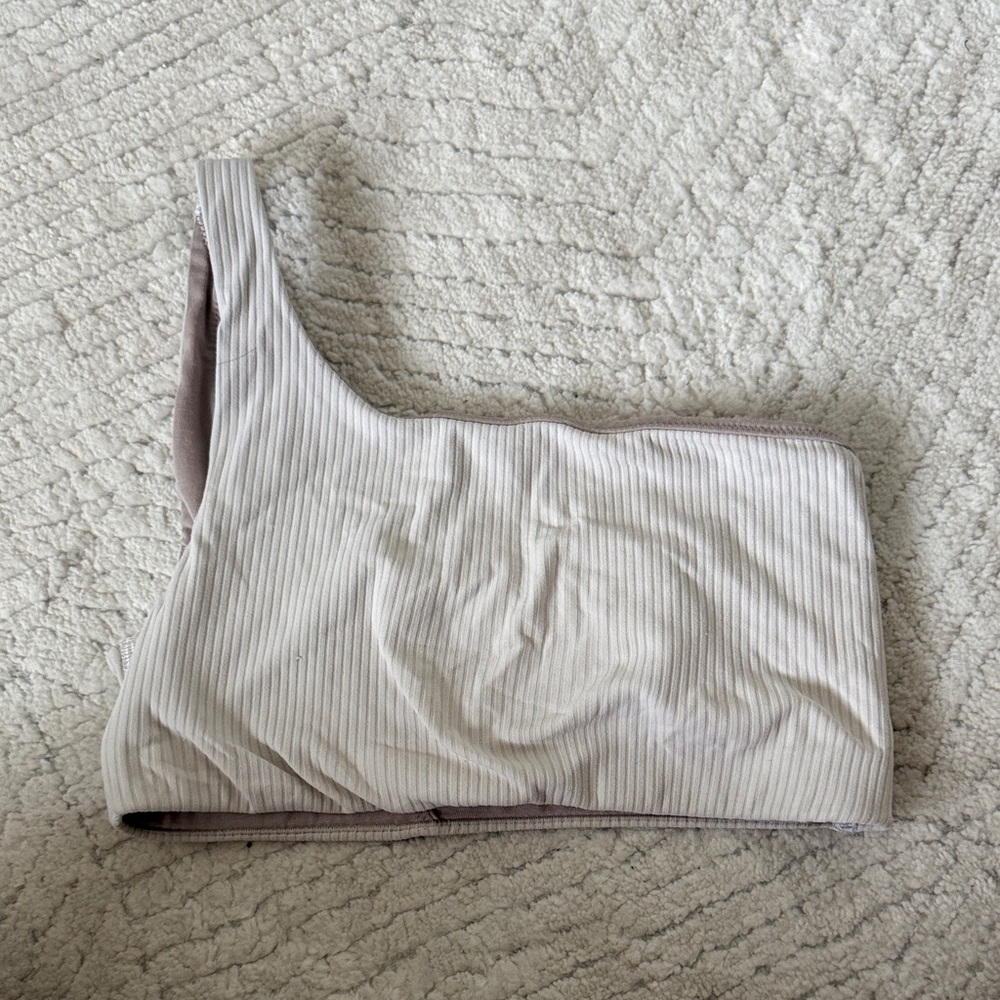 Lululemon One-Shoulder Ribbed bra size 4